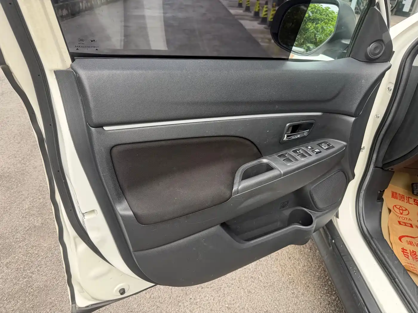 Mitsubishi ASX 2013 2.0L CVT 2WD Elite фото 6