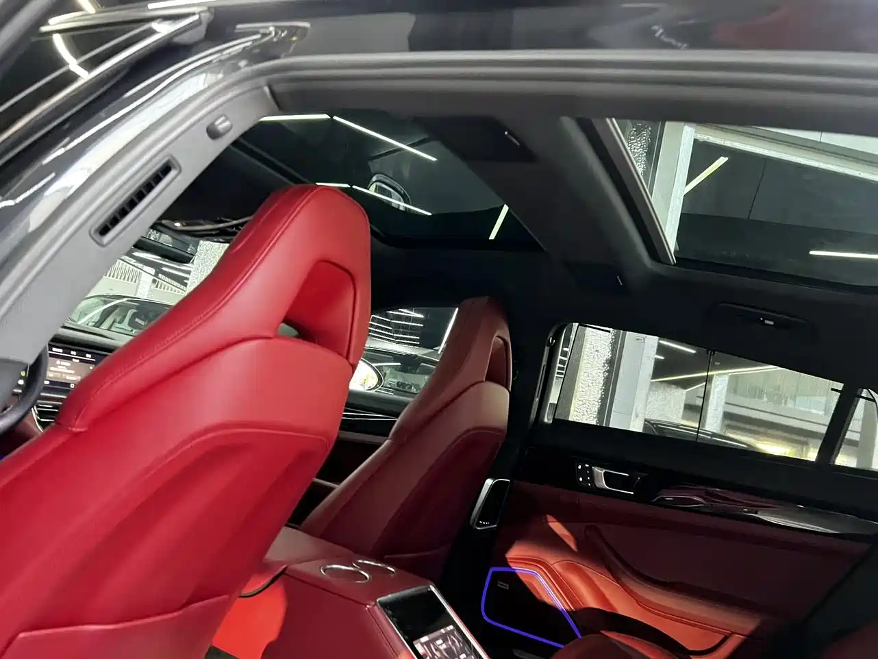 Porsche Panamera 2022 Panamera 4 Executive Long Wheelbase 2.9T фото 15