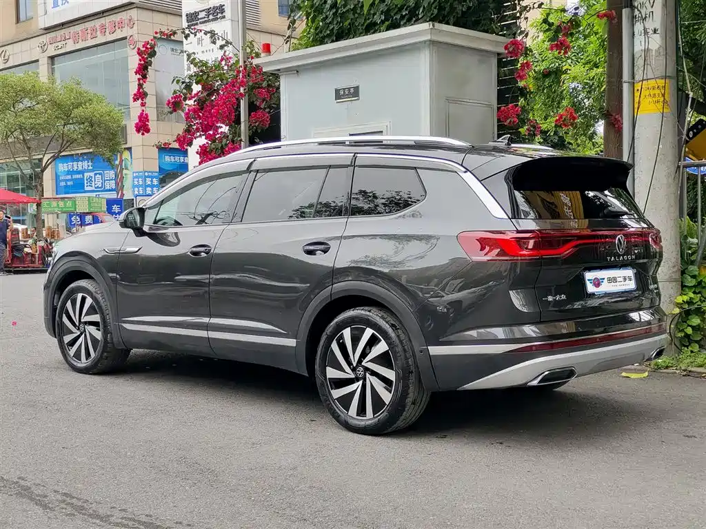 Volkswagen Talagon 2022 380TSI 4WD Luxury Premium Pro Edition 6-seater фото 4