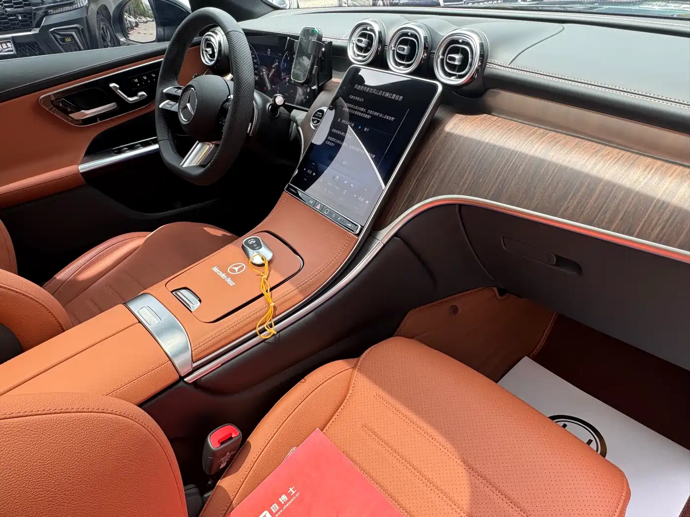 Mercedes-Benz GLC 2025 GLC 300 L 4MATIC Dynamic 5-seater фото 17