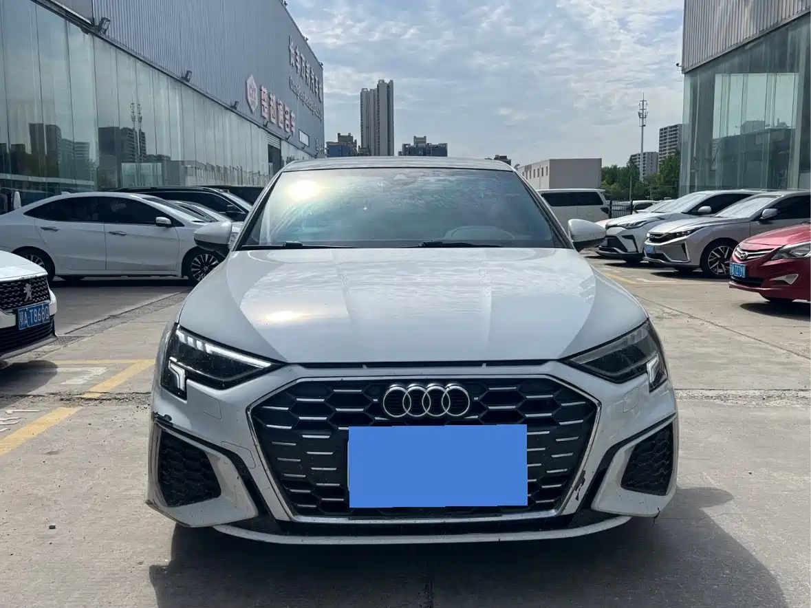 Audi A3 2021 A3L Limousine 35 TFSI Fashion Sport фото 2