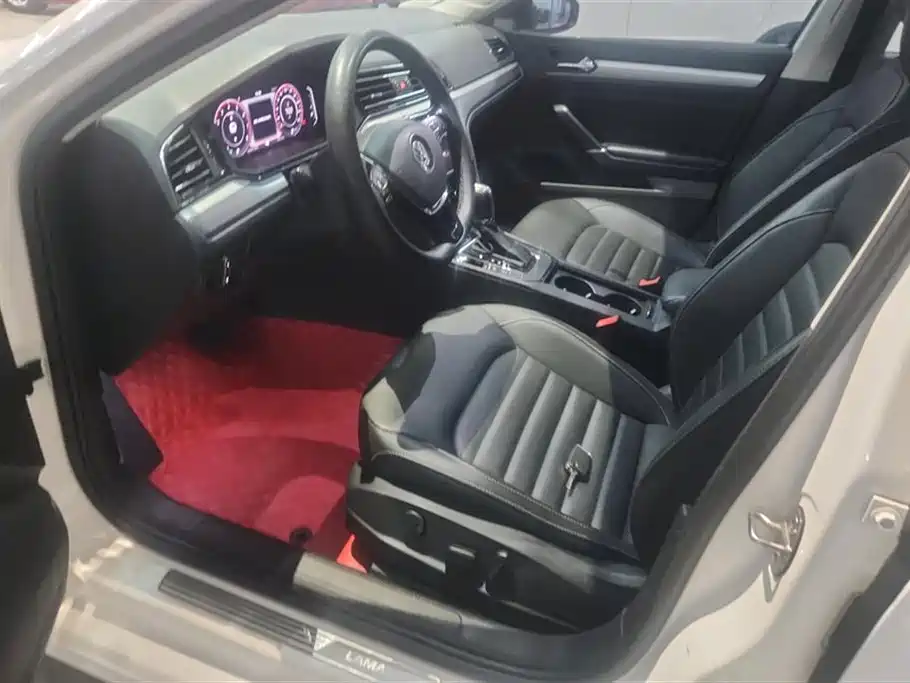 Volkswagen Lamando 2021 Facelift 280TSI DSG Comfort Edition фото 9