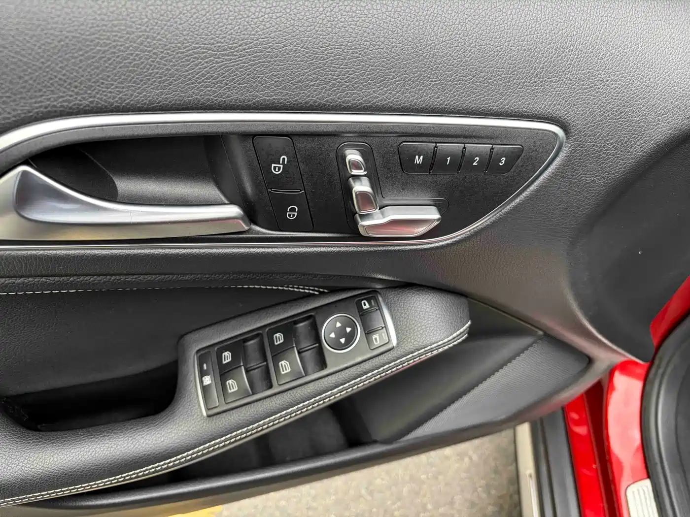 Mercedes-Benz GLA 2019 GLA 200 Dynamic фото 14