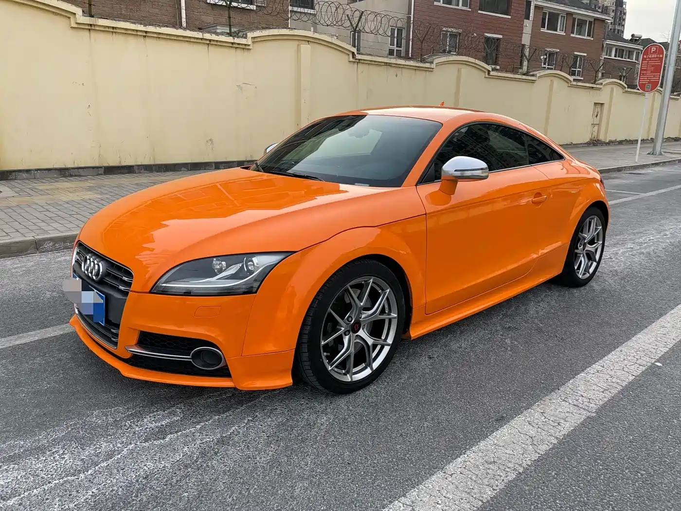 Audi TTS 2011 Model TTS Coupe 2.0TFSI quattro