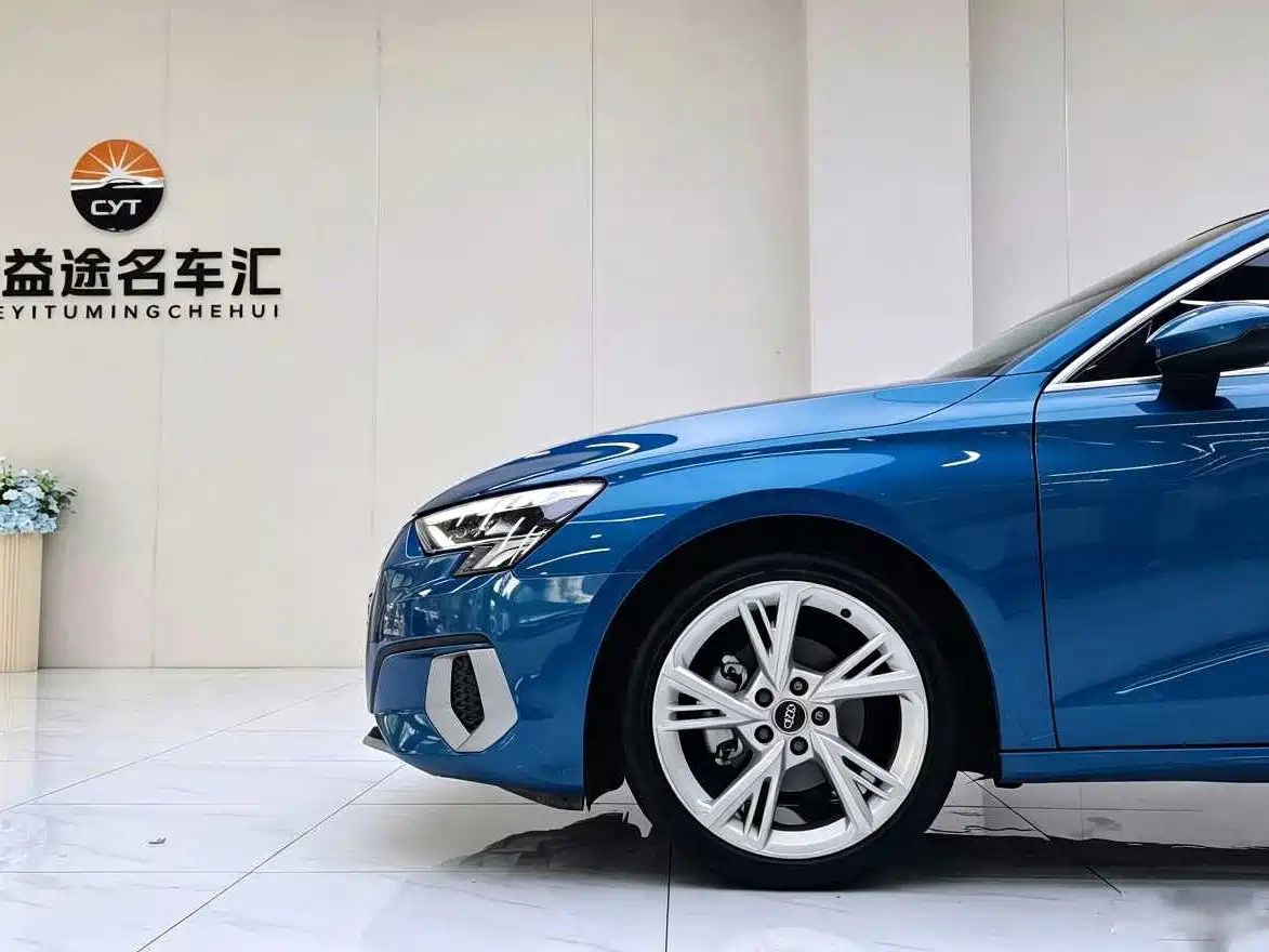 Фото 20 - Audi A3