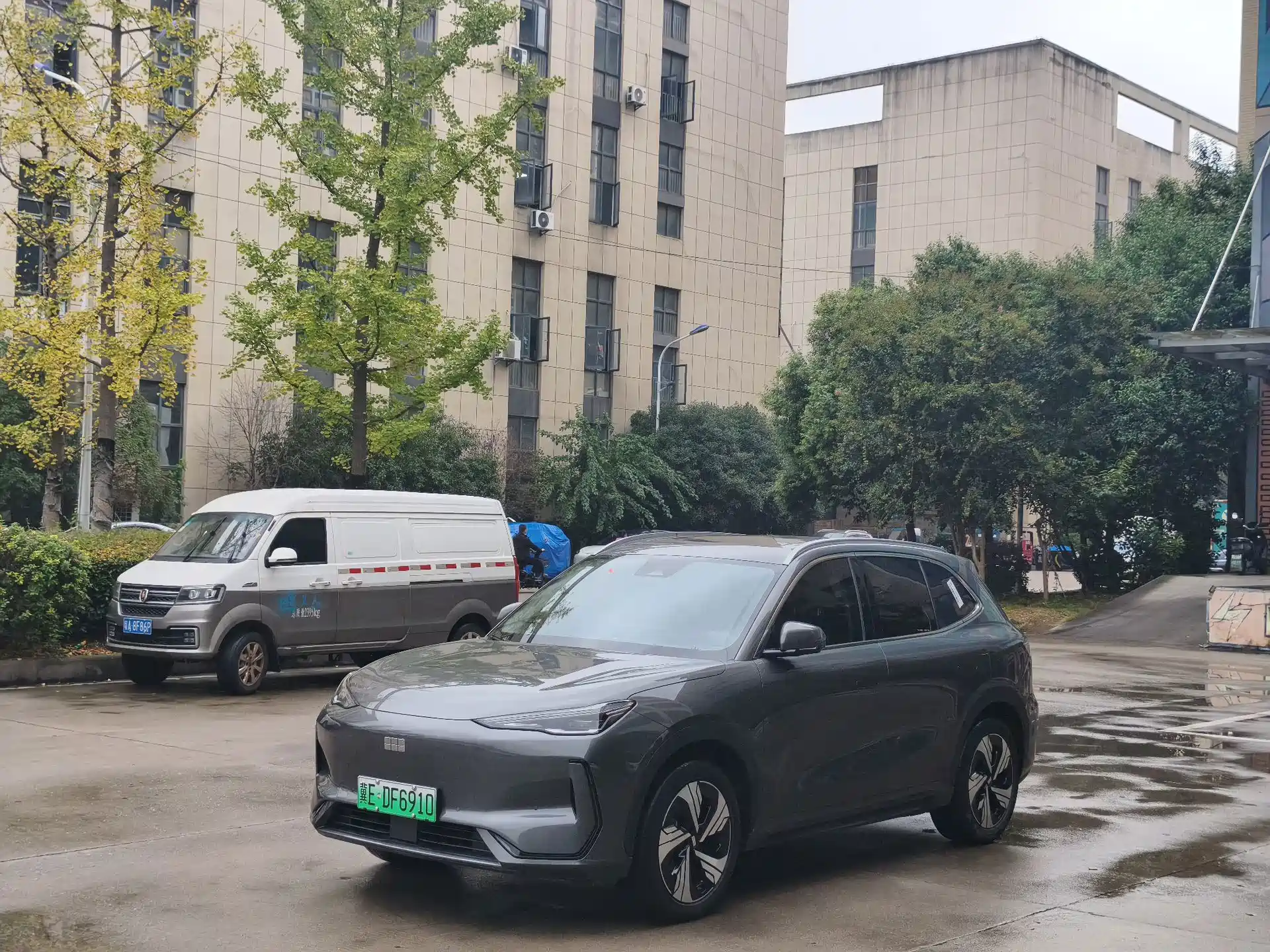 Фото 1 - Geely Galaxy Galaxy E5