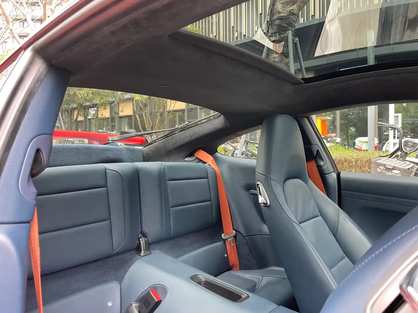 Porsche 911 2015 Carrera 4 3.4L Style Edition фото 28
