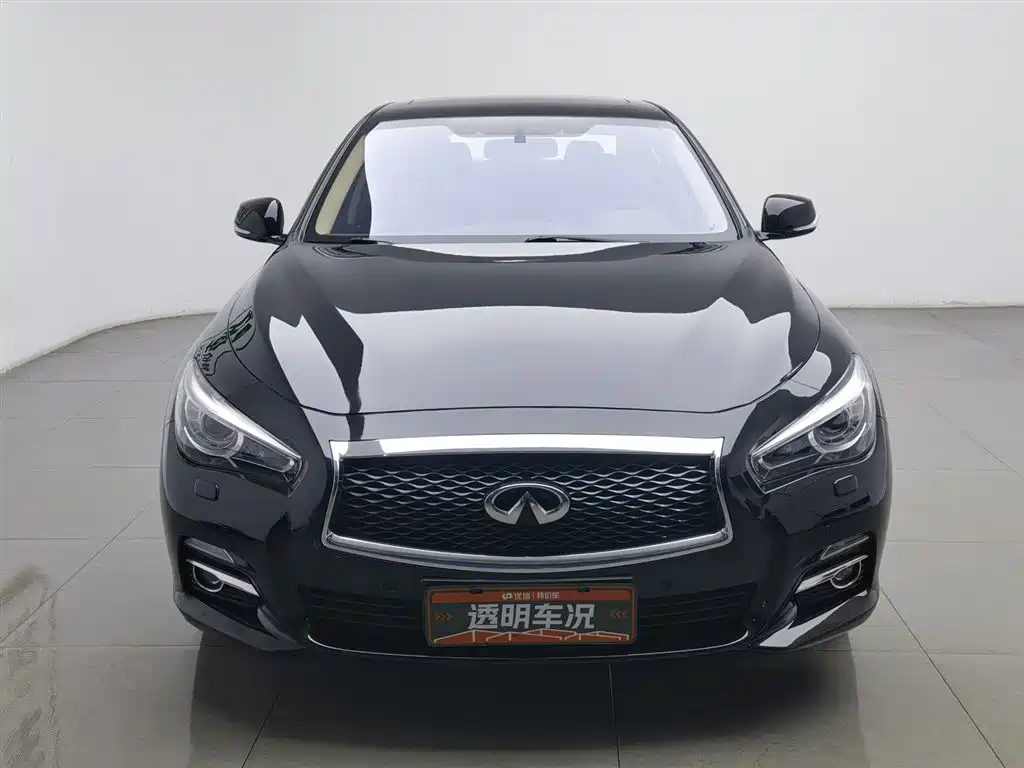 Infiniti Q50L 2015 2.0T Enjoyment Edition фото 3
