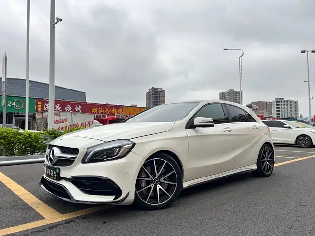 MERCEDES-BENZ A CLASS AMG