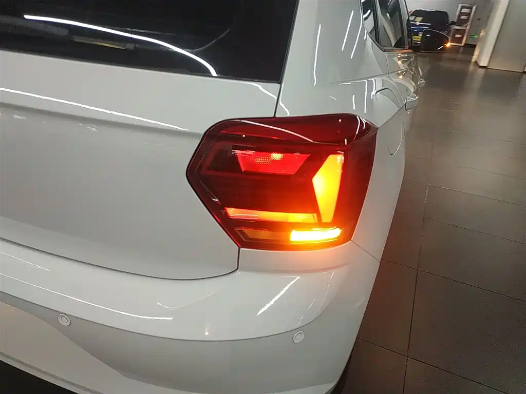 Volkswagen Polo 2023 Facelift Plus 1.5L Auto Joyful Living Edition фото 8