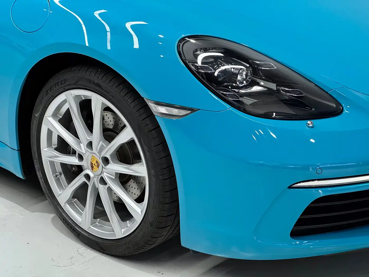 Porsche 718 2018 Cayman 2.0T фото 17