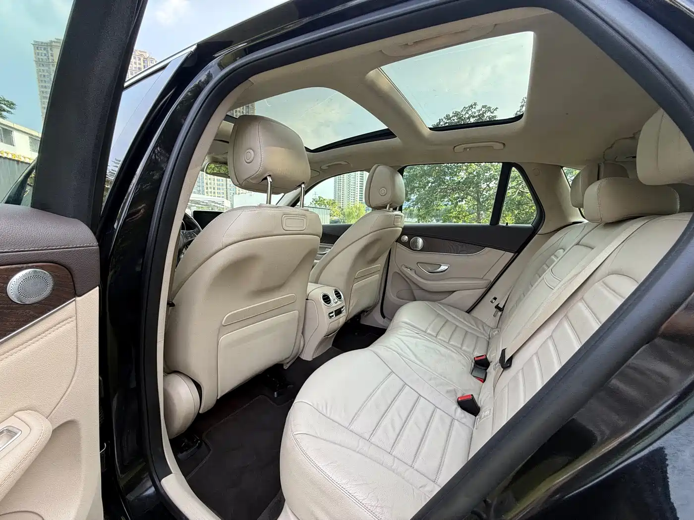 Фото 8 - Mercedes-Benz GLC