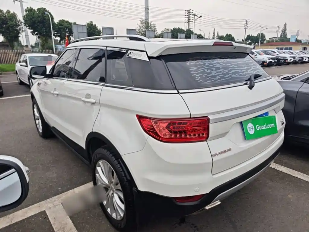 Landwind X7 2016 2015 2.0T Panoramic Flagship Edition