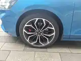 Фото 23 - Ford Focus