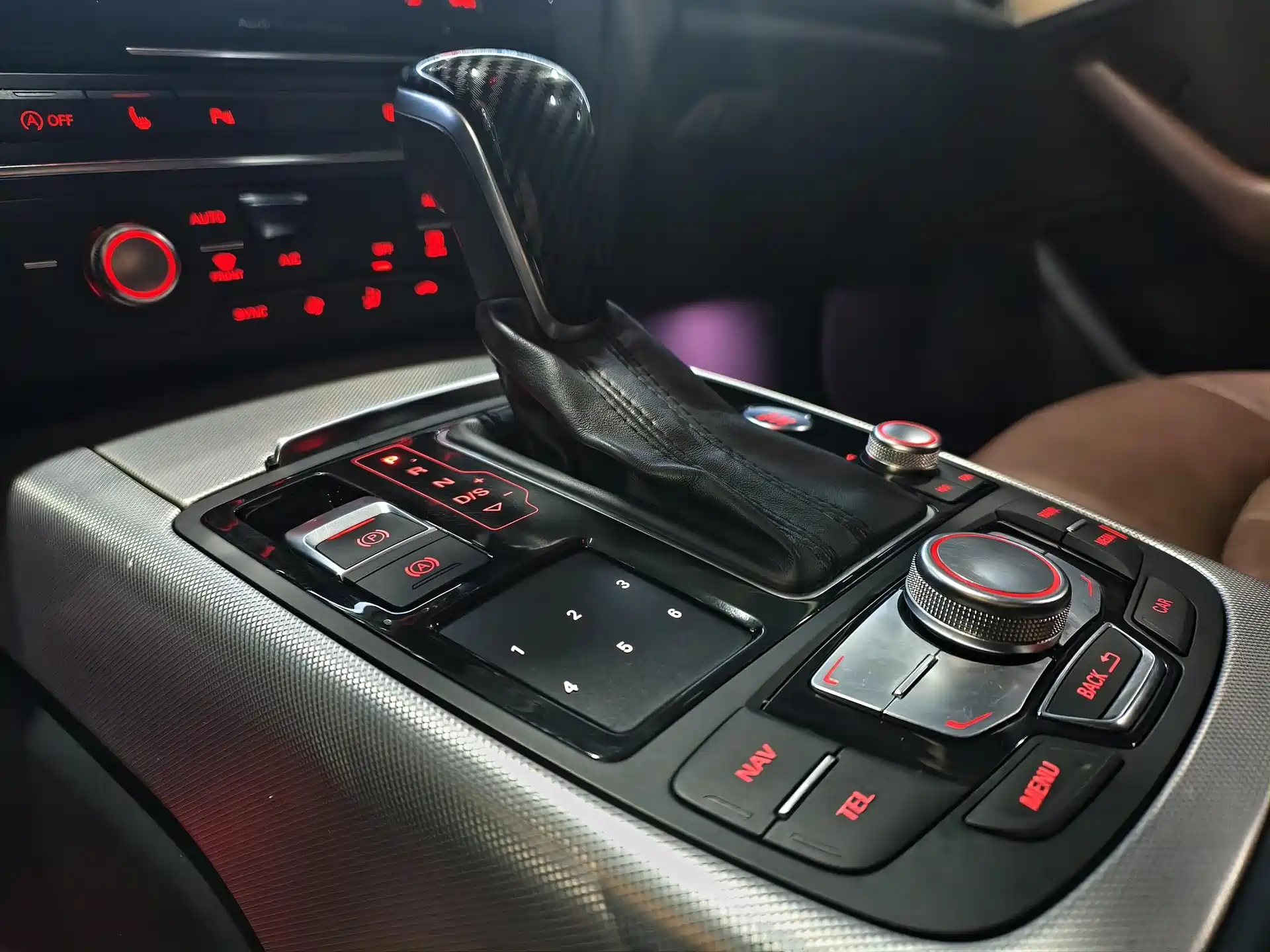 Photo 12 - Audi A6L
