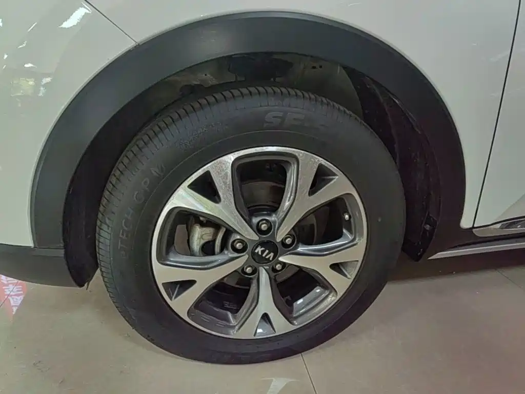 Kia KX3 2017 2017 1.6L Automatic Proud Elegance Edition
