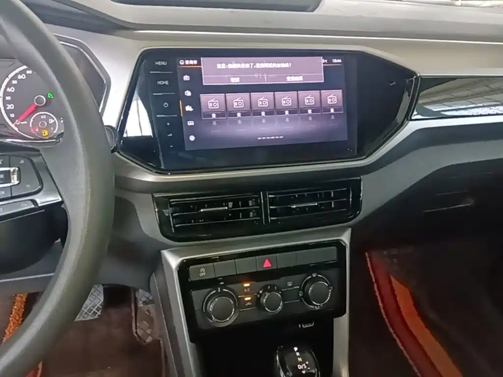 VOLKSWAGEN TU KAI