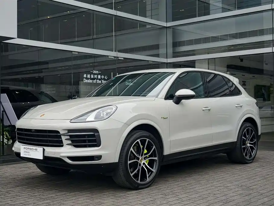 Porsche Cayenne New Energy 2023 Cayenne E-Hybrid 2.0T Platinum Edition