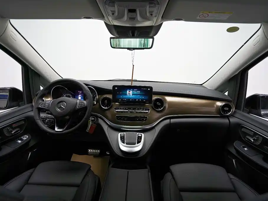 Mercedes-Benz V-Class 2022 V 260 L Long Wheelbase Prestige Edition фото 13