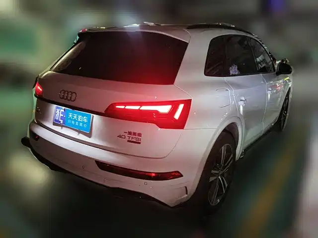 Audi Q5L 2024 Model 40 TFSI Fashion Dynamic — фото 2