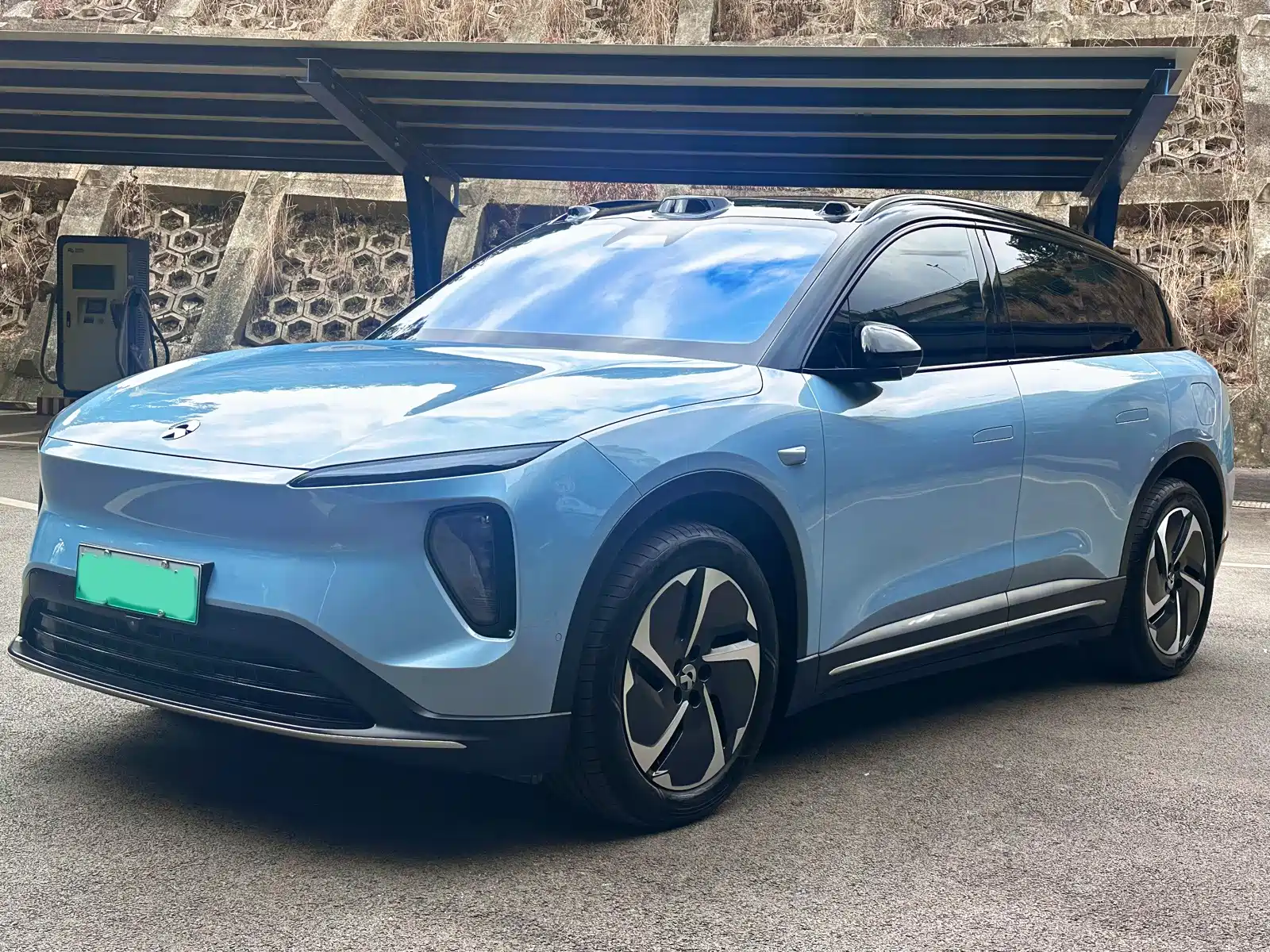 Фото 1 - NIO ES6