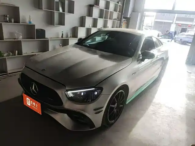 MERCEDES-BENZ E CLASS