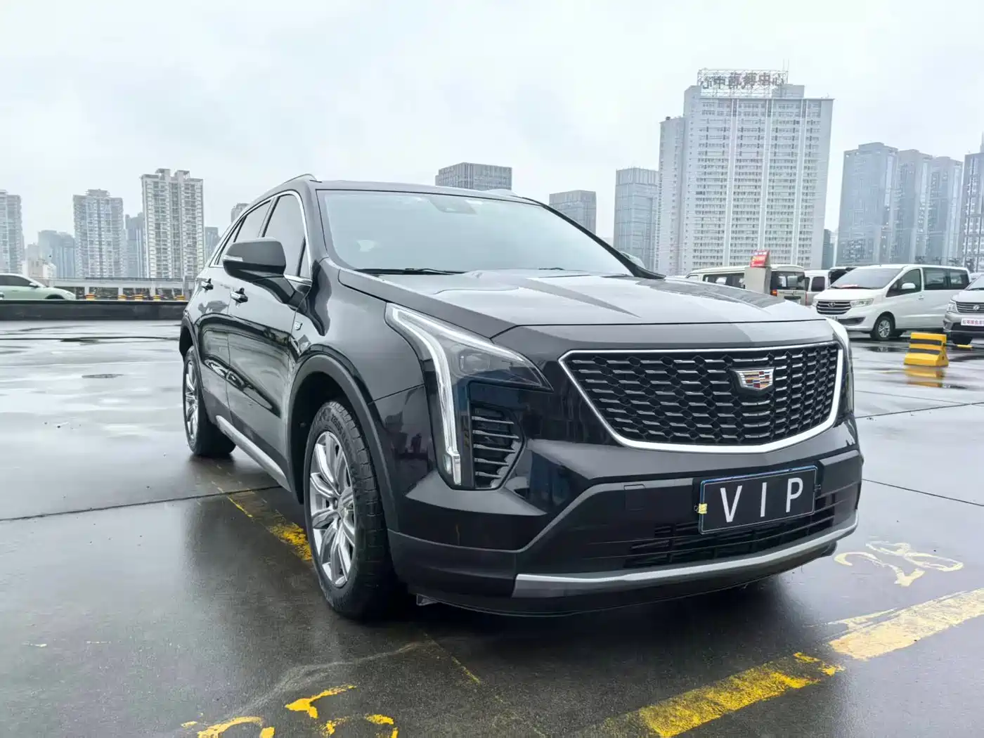 CADILLAC XT4