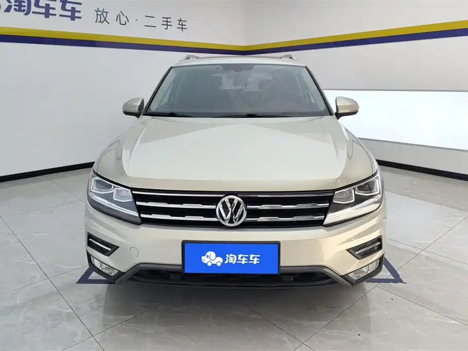 Volkswagen Tiguan L 2019 330TSI Automatic 2WD Smart Luxury Edition China VI фото 2