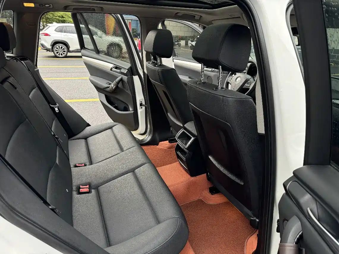BMW X3 (Import) 2017 2016 sDrive20i