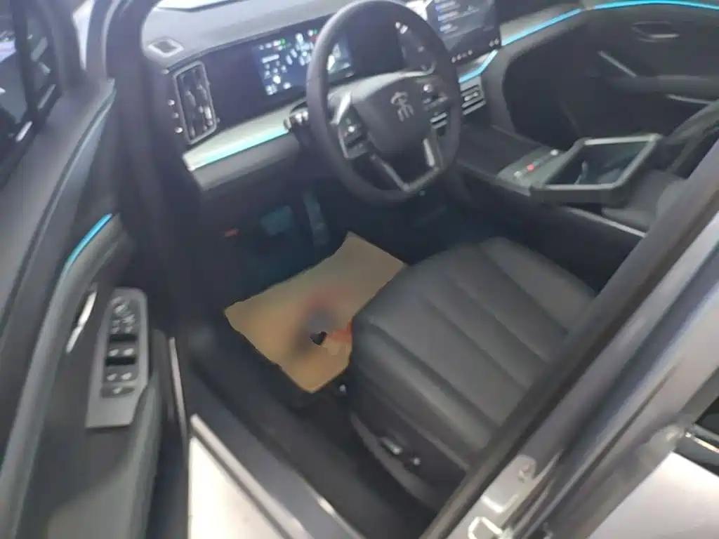 BYD Song L DM-i 2026 2026 DM-i Intelligent Driving Edition 135KM Base Model