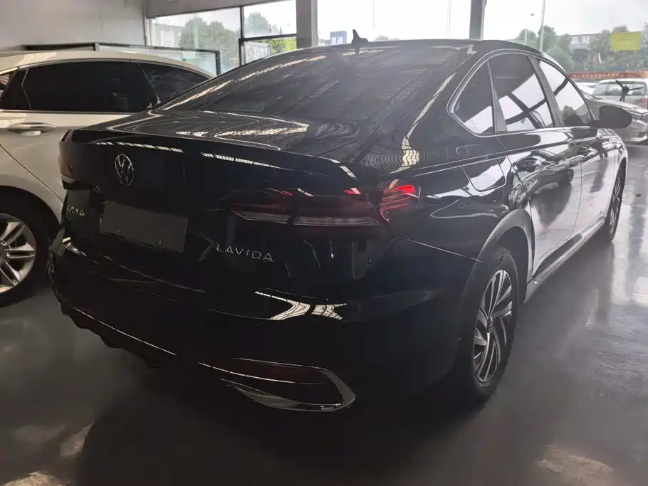 Volkswagen Lavida, миниатюра 3