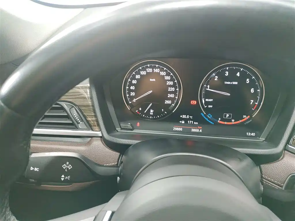 BMW X1 2022 xDrive25Li Premium фото 12