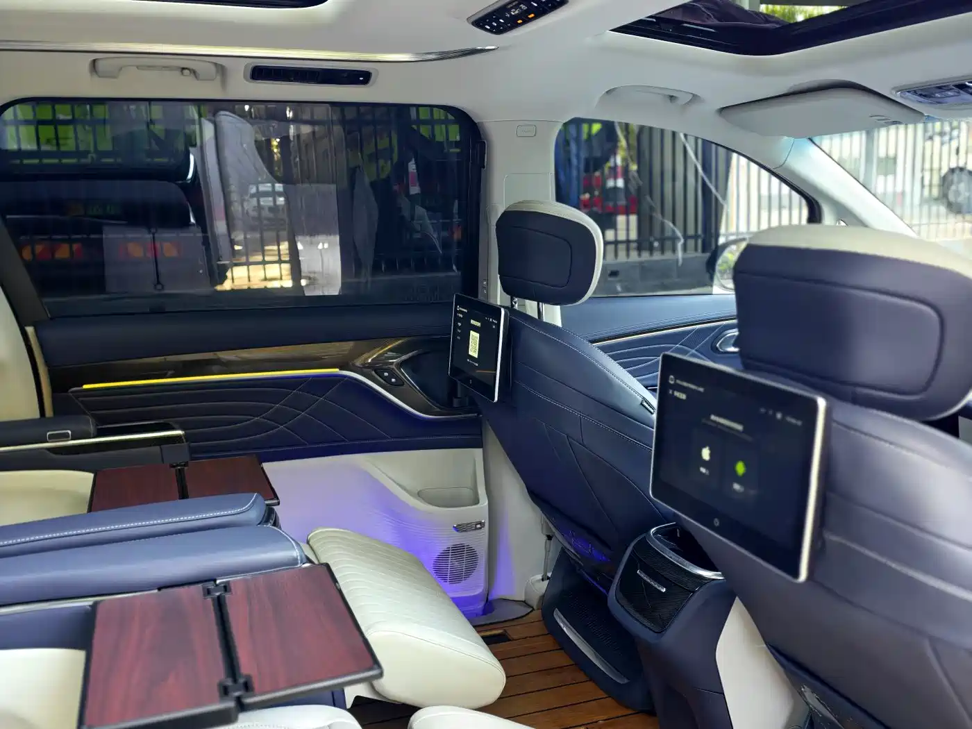 SAIC Maxus Maxus G90 2023 2.0T Interstellar 7-seater фото 21