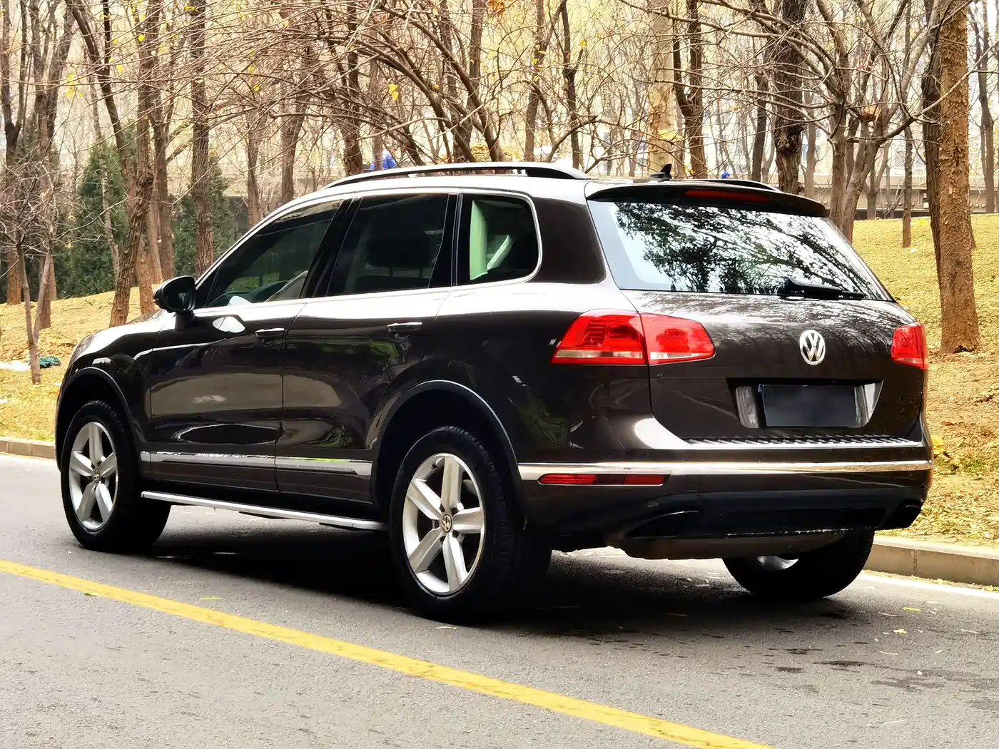 Volkswagen Touareg 2017 3.0TSI Explorer Edition фото 4