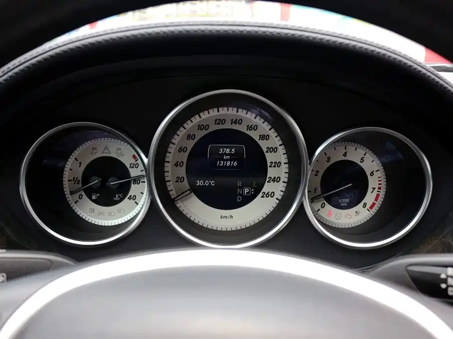 Mercedes-Benz CLS 2012 CLS 300 CGI фото 14