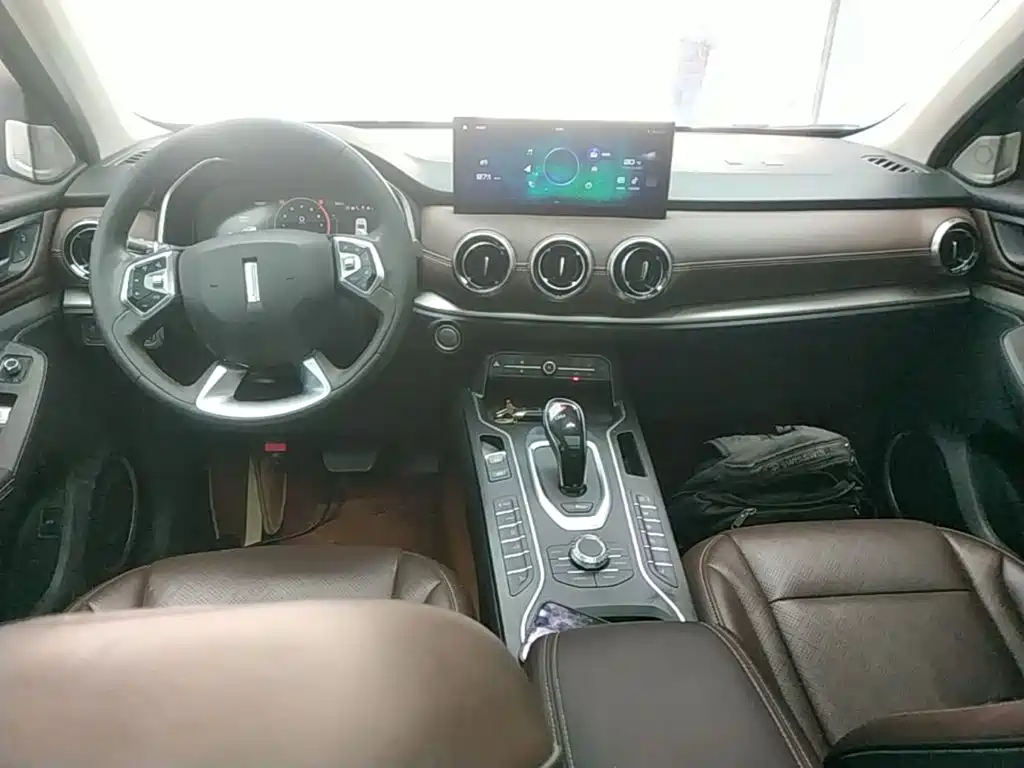WEY VV6 2021 2021 2.0T 2WD Smart Enjoyment+