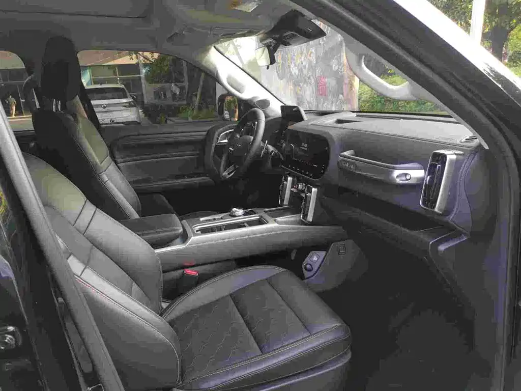 Haval Big Dog 2024 2.0T DCT Chinese Rural Dog Edition фото 11