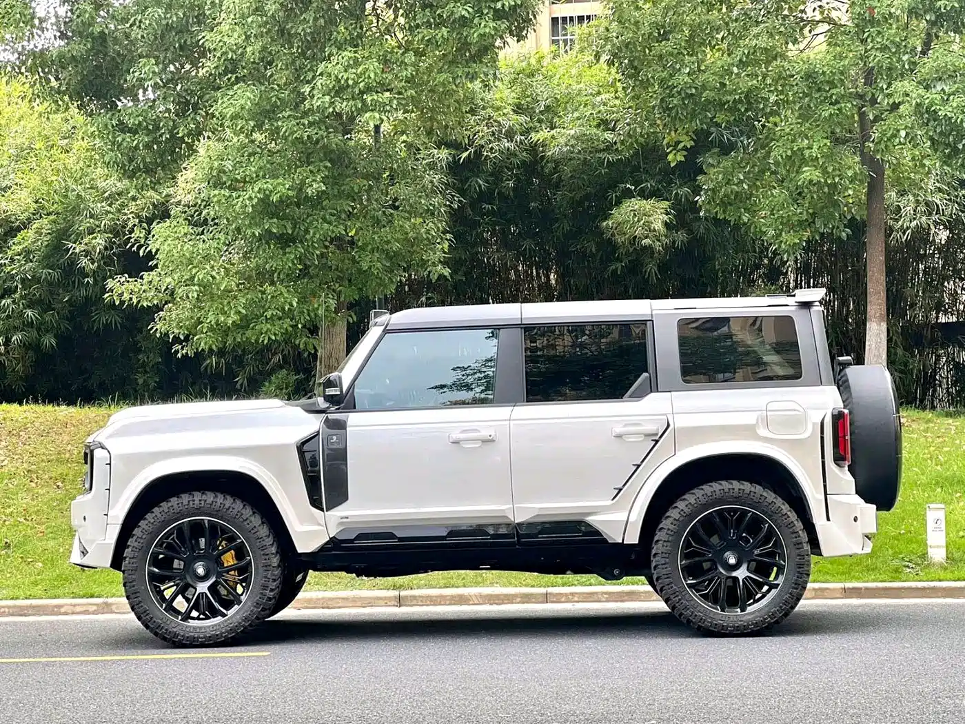 LUMMA GT 2025 2025 GT35 Defender