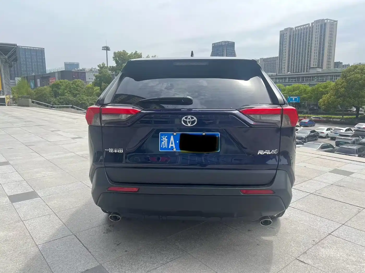 Toyota RAV4 Rongfang 2022 2.0L CVT 2WD Trend Edition фото 4