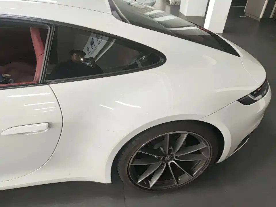 Porsche 911 2023 Carrera 3.0T фото 4