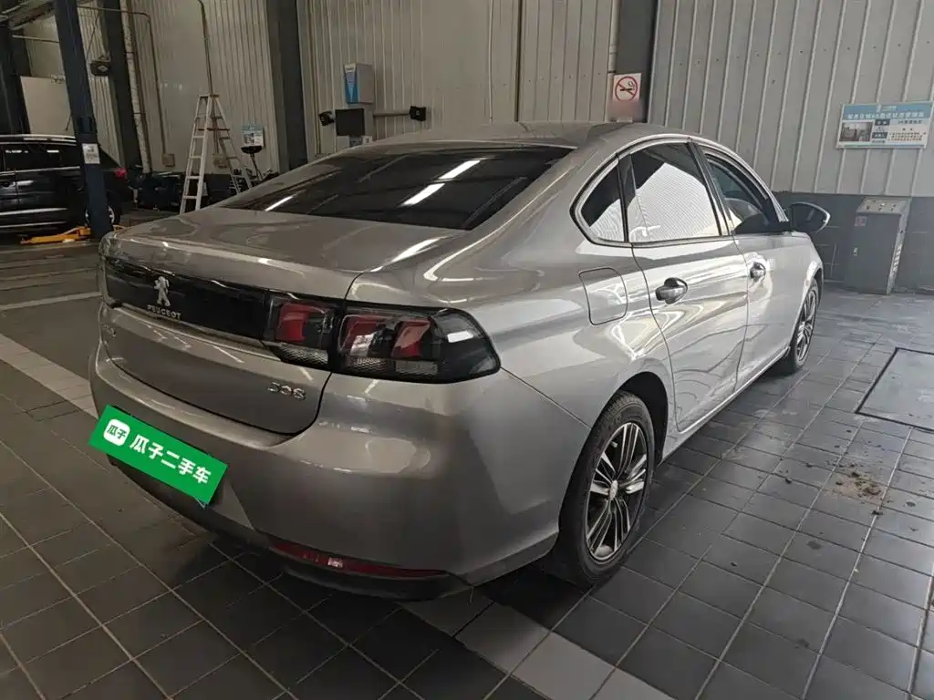 Peugeot 308 2016 1.6L Manual Fashion фото 7