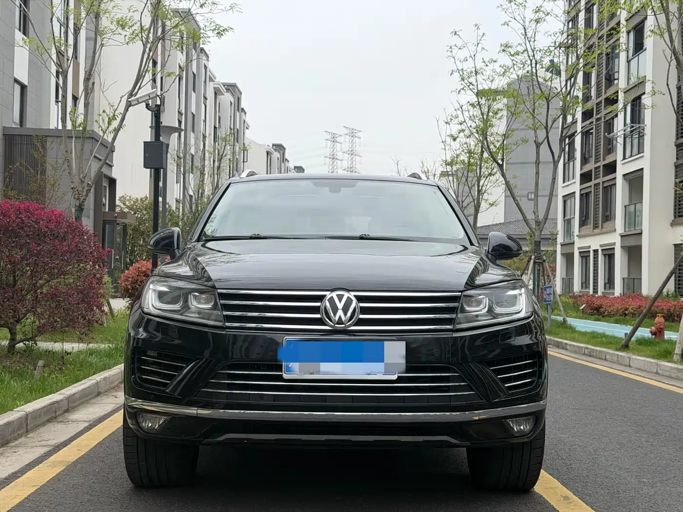 Volkswagen Touareg 2017 3.0TSI Explorer Edition фото 2