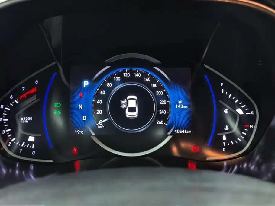 Hyundai Fista 2019 280TGDi Sport Edition China VI фото 14