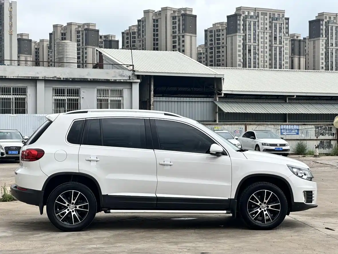 Фото 9 - Volkswagen Tiguan