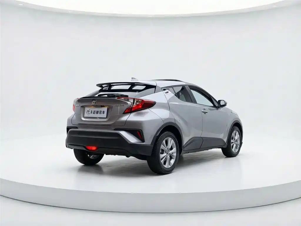 Toyota IZOA 2021 2.0L Yixing Edition фото 5