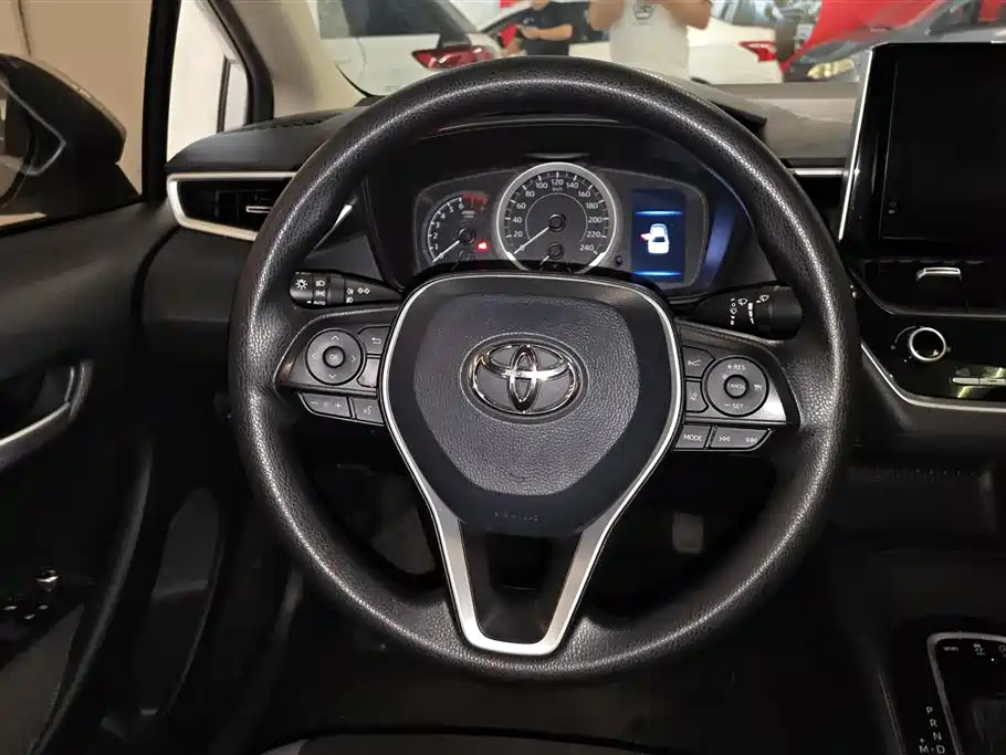 Toyota Corolla 2021 1.2T S-CVT Elite PLUS Edition фото 15