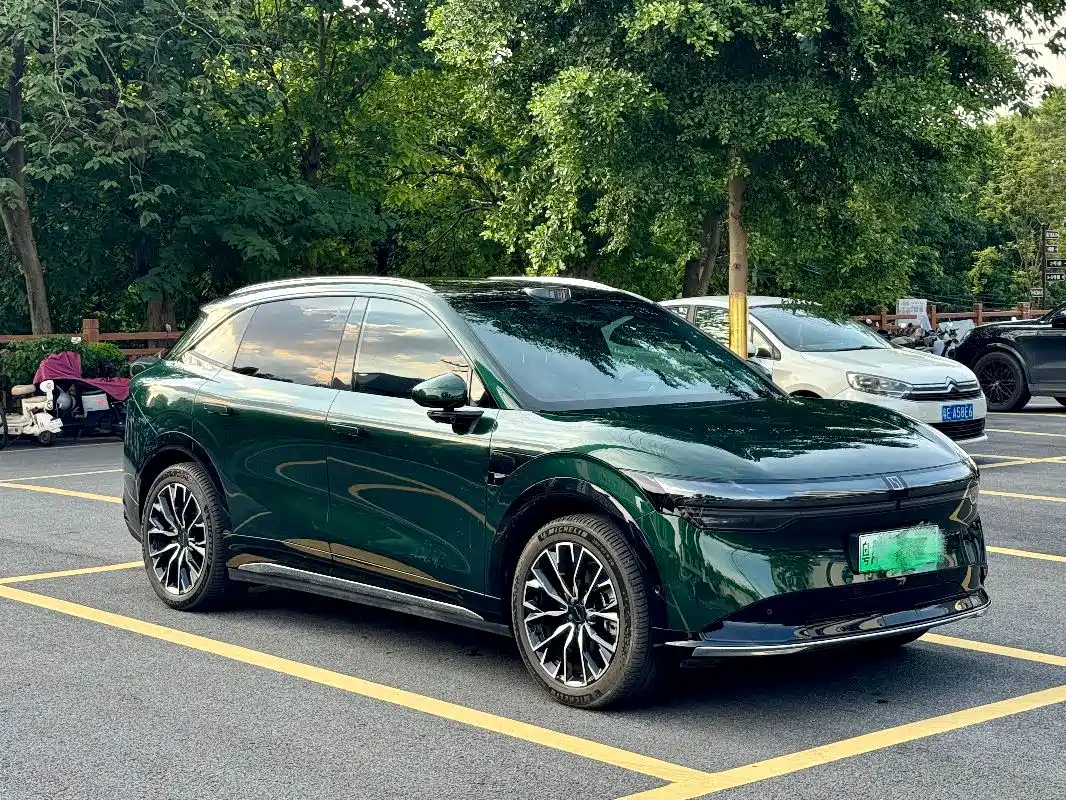 ZEEKR 7X 2025 2025 Model 75kWh RWD Smart Driving Edition