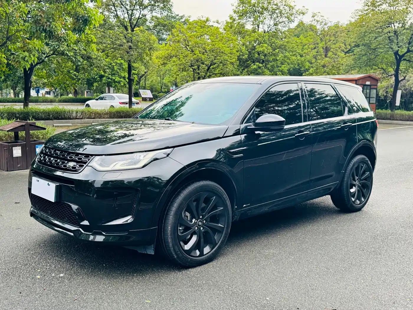 Фото 3 - Land Rover Discovery Sport
