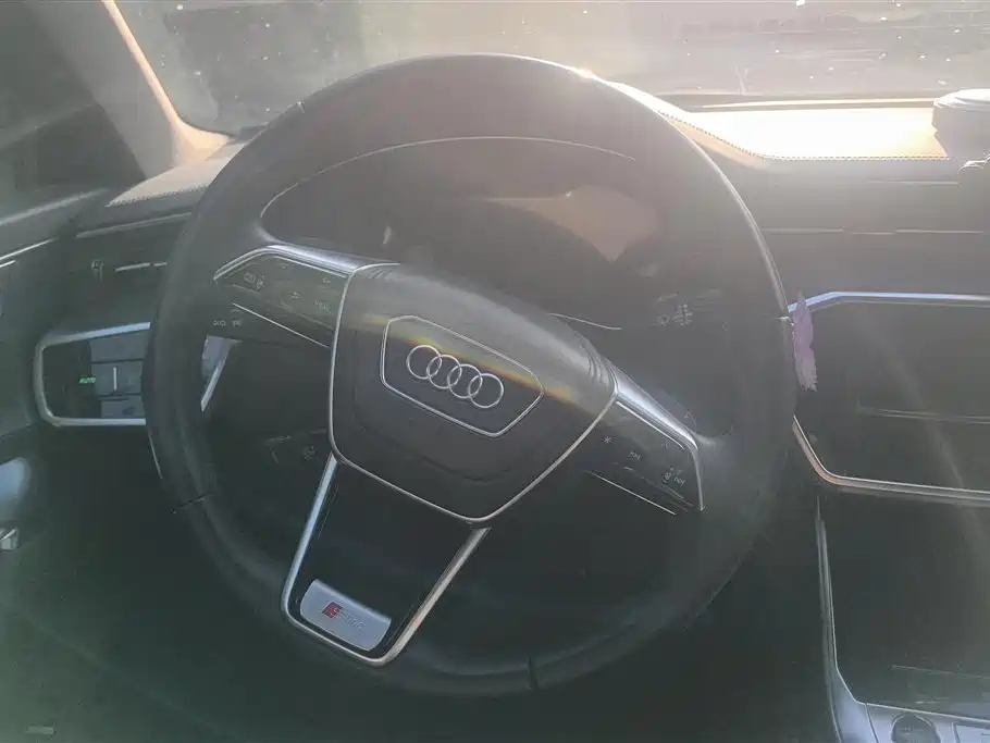 Audi A6L 2024 45 TFSI Premium Dynamic фото 15