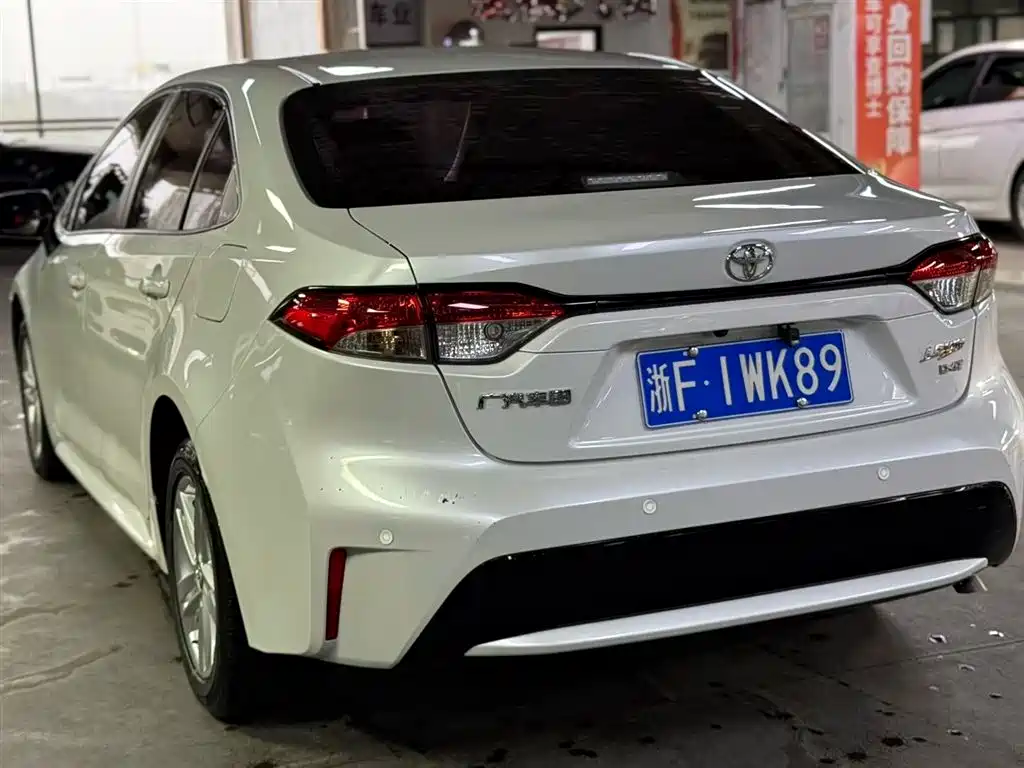 Toyota Levin 2021 185T CVT Luxury Edition фото 5